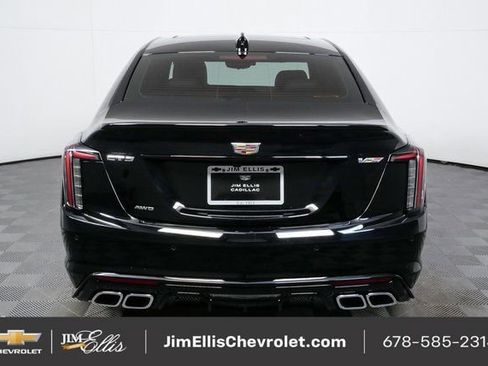 Used 2026 Cadillac CT5 V w/ Technology Package image 31