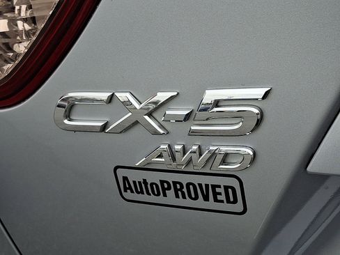Used 2016 MAZDA CX-5 Touring image 29