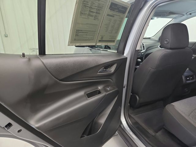 Used 2024 Chevrolet Equinox LT FWD image 22
