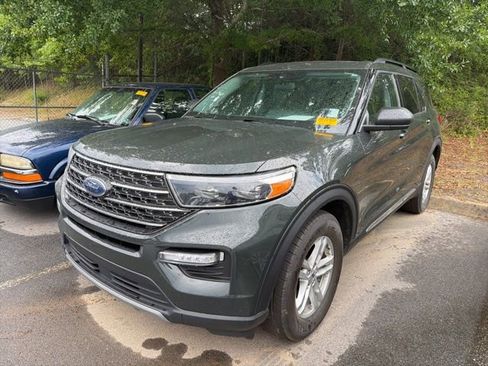 Used 2023 Ford Explorer XLT w/ Equipment Group 202A AWD/4WD image 1