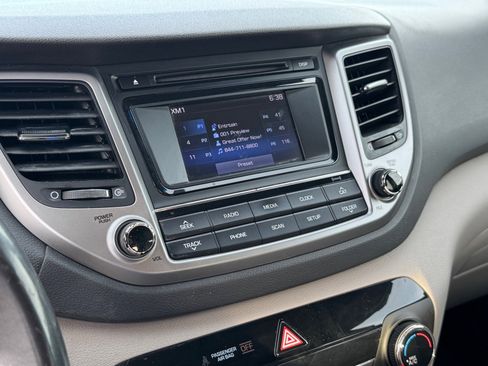 Used 2016 Hyundai Tucson Sport FWD image 23