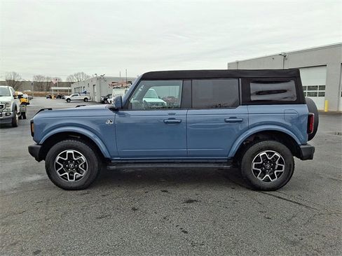 Used 2023 Ford Bronco Outer Banks image 7