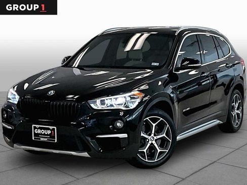 Used 2017 BMW X1 sDrive28i FWD image 1