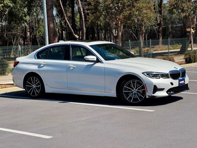 Used 2019 BMW 330i Sedan w/ Premium Package RWD image 22