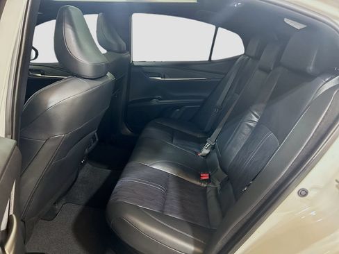 Used 2025 Toyota Camry XSE FWD image 22