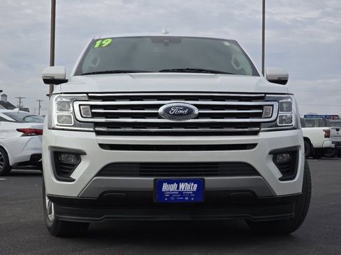 Used 2019 Ford Expedition XLT w/ Equipment Group 202A image 10