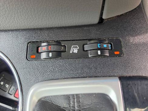 Used 2015 Toyota Highlander Limited Platinum AWD/4WD image 27