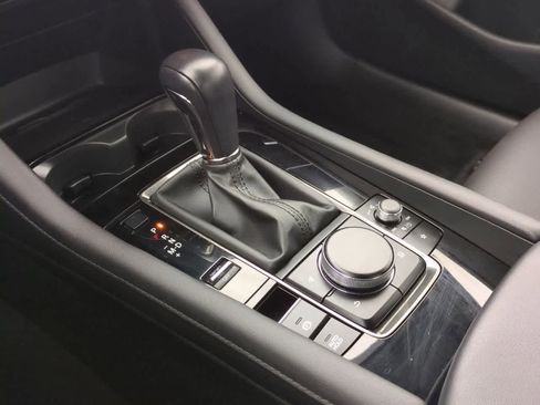 Used 2025 MAZDA MAZDA3 2.5 Turbo Sedan w/Premium Plus image 33