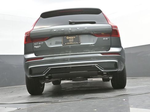New 2026 Volvo XC60 B5 Core w/ Climate Package image 25