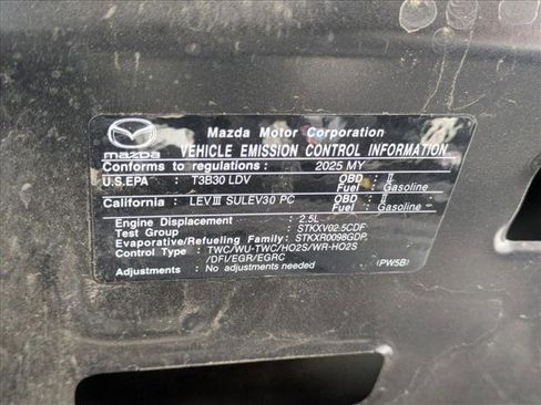 Used 2025 MAZDA CX-30 AWD 2.5 S w/ Preferred Package image 23