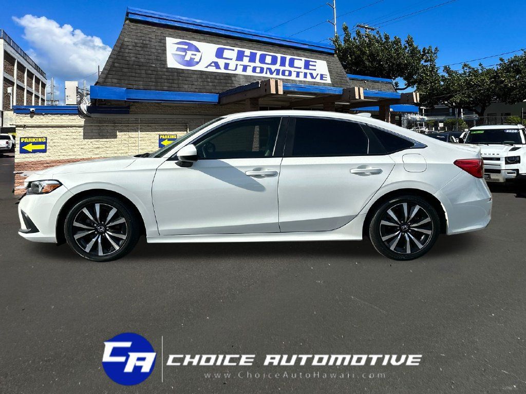 Used 2024 Honda Civic EX image 3
