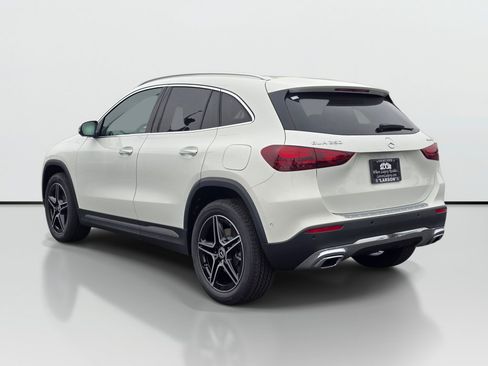 New 2026 Mercedes-Benz GLA 250 4MATIC image 4