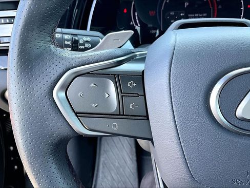 Used 2023 Lexus RX 350 F Sport image 23