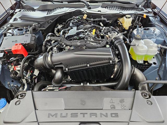Used 2026 Ford Mustang Coupe RWD image 17