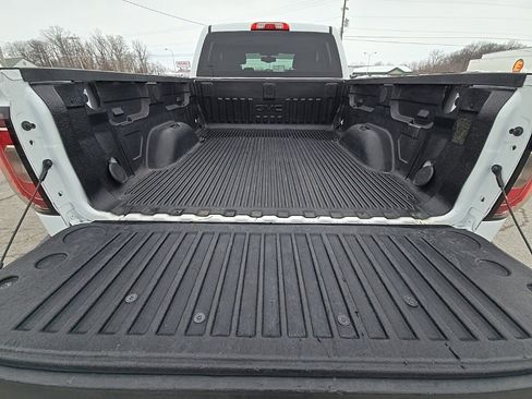 Used 2017 GMC Sierra 1500 SLT w/ SLT Premium Package image 15