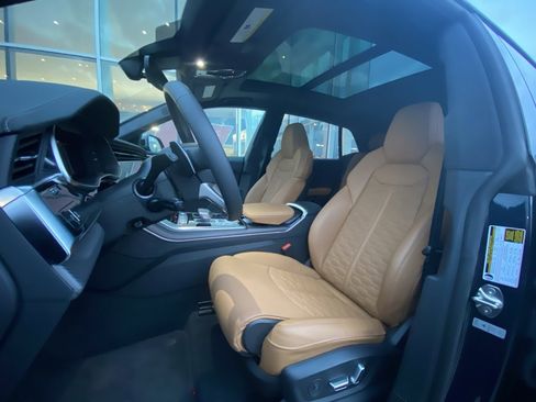 Used 2025 Audi RS Q8 performance w/ Executive Package image 5