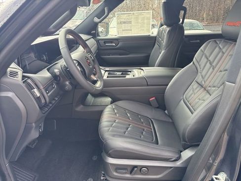 New 2026 Nissan Armada PRO-4X AWD/4WD image 13