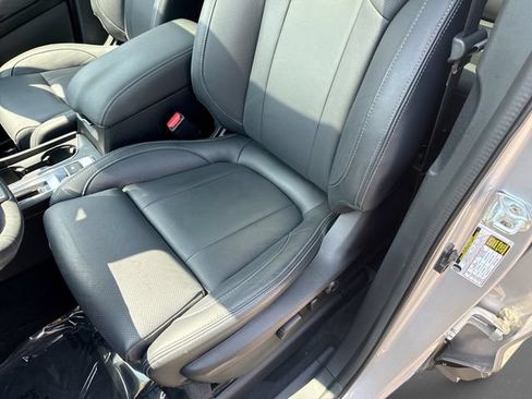Used 2023 Subaru Ascent Limited w/ Technology Package AWD/4WD image 14
