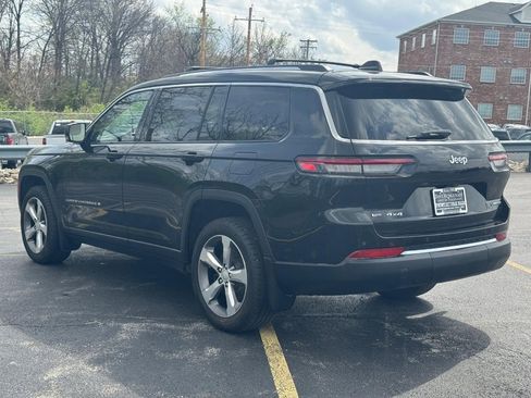 Used 2022 Jeep Grand Cherokee L Limited w/ MOPAR Finishing Package AWD/4WD image 9