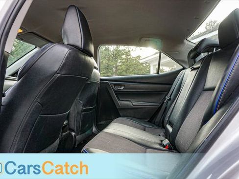 Used 2018 Toyota Corolla SE image 19