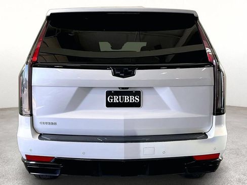 Used 2021 Cadillac Escalade Sport w/ Driver Assist Tech Package AWD/4WD image 6