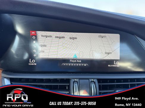 Used 2019 Alfa Romeo Giulia Ti w/ Quick Order Package 22X Lusso image 29