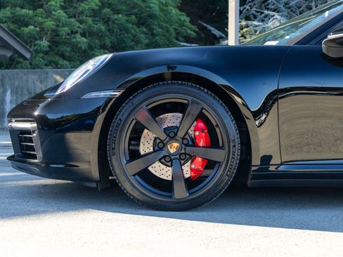 Certified 2021 Porsche 911 Targa 4S image 12