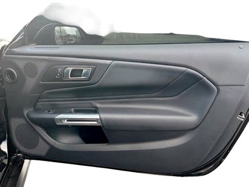 Used 2024 Ford Mustang GT Premium image 25