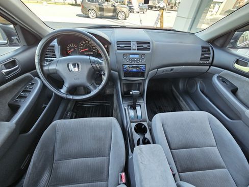 Used 2005 Honda Accord LX image 5