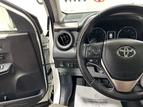Used 2016 Toyota RAV4 Limited image 26