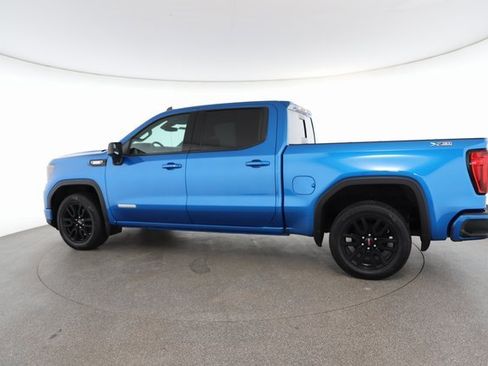 Used 2022 GMC Sierra 1500 Elevation w/ Preferred Package image 8
