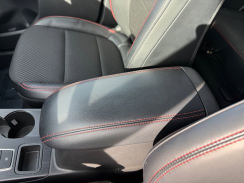 Certified 2025 Ford Escape ST-Line w/ Equipment Group 301A image 14