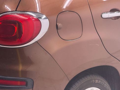 Used 2019 FIAT 500L Pop FWD image 10