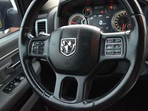 Used 2018 RAM 1500 Big Horn image 25