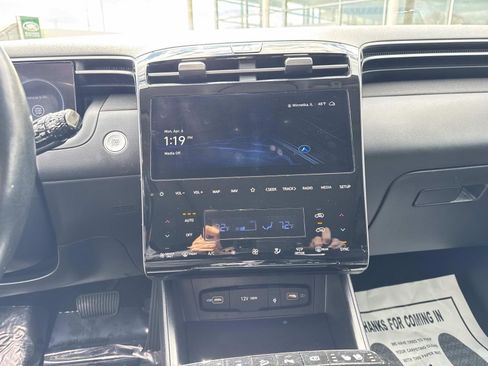 Used 2023 Hyundai Tucson Limited image 26