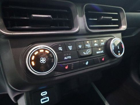 Used 2023 Ford Maverick XLT w/ XLT Luxury Package FWD image 17
