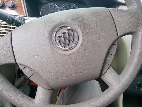 Used 2006 Buick LaCrosse CX image 27
