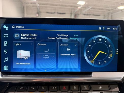 Used 2022 Chevrolet Silverado 1500 High Country w/ Z71 Off-Road Package image 44