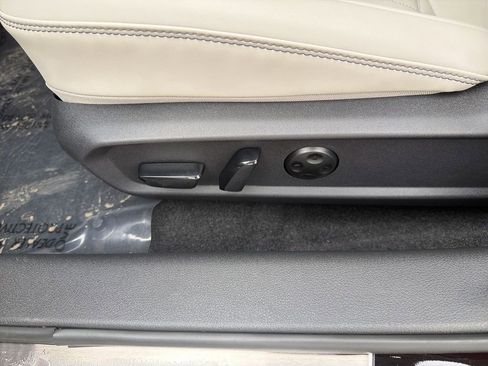 New 2026 Nissan Sentra SL w/ Floor Mat Package FWD image 20
