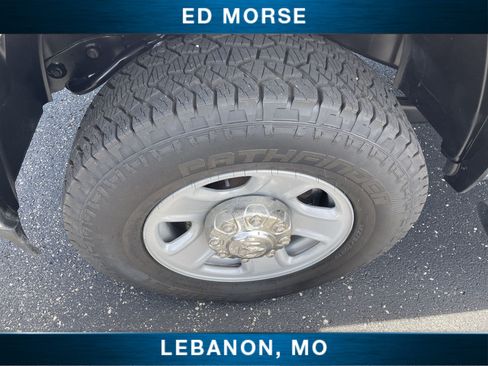 Used 2024 RAM 2500 Tradesman w/ Chrome Appearance Group AWD/4WD image 28