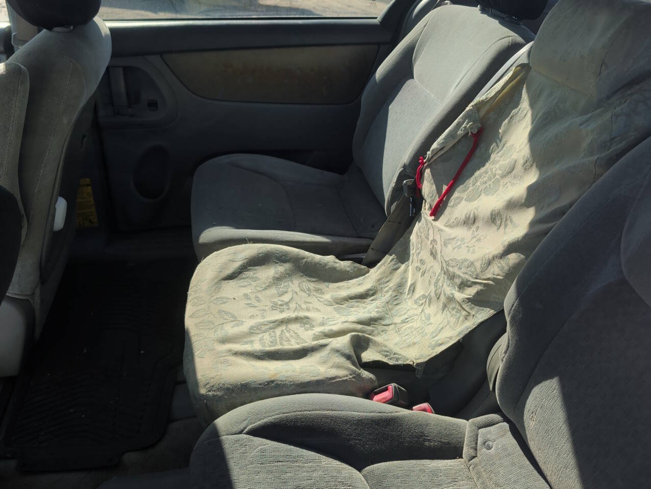 Used 2005 Toyota Sienna LE FWD image 23