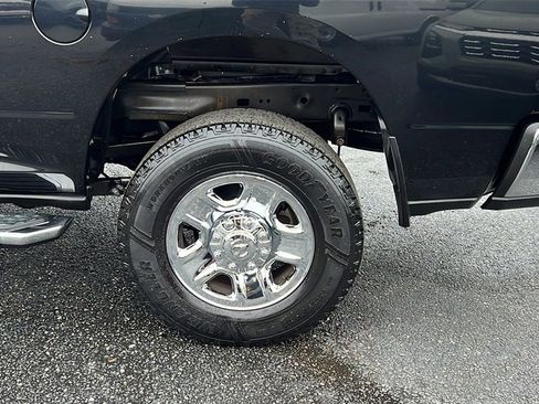 Used 2019 RAM 2500 Big Horn image 9