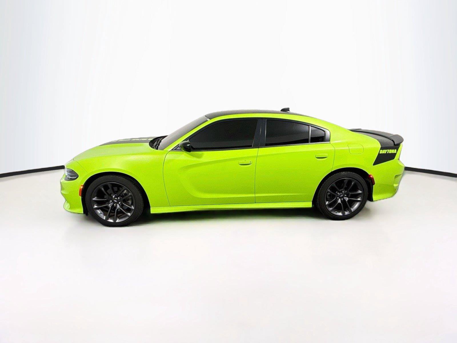 Used 2023 Dodge Charger R/T w/ Daytona Edition Group RWD image 2