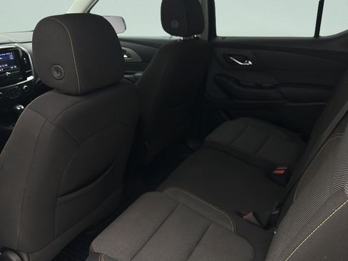 Used 2020 Chevrolet Traverse LS AWD/4WD image 9