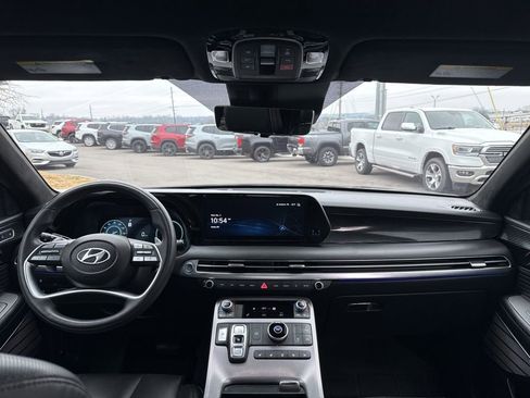 Used 2024 Hyundai Palisade Calligraphy image 20