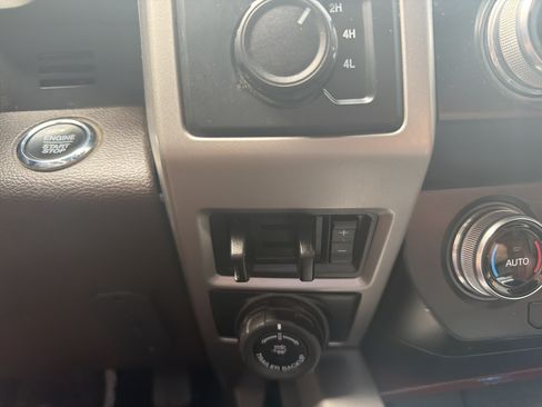 Used 2021 Ford F250 King Ranch AWD/4WD image 30