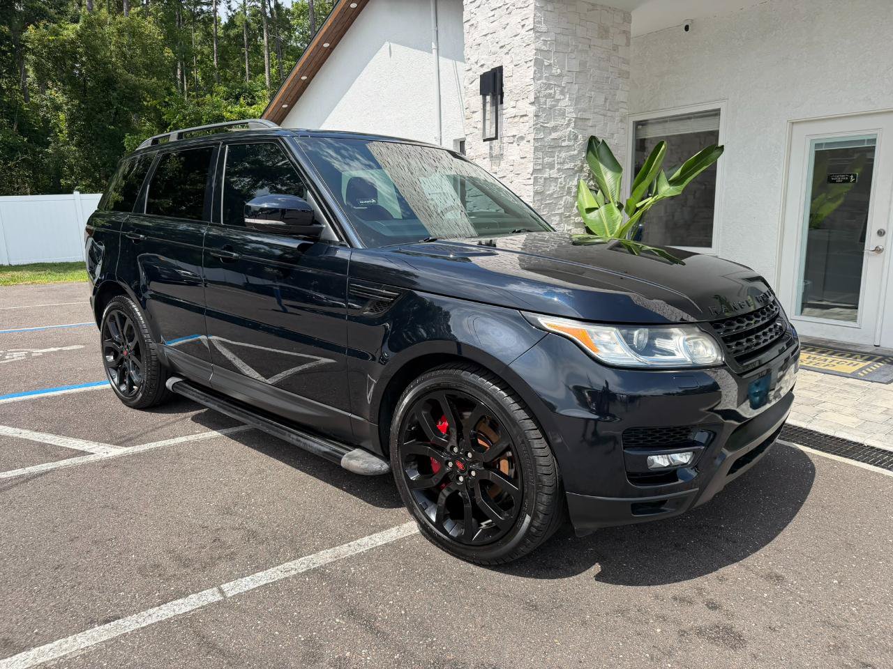 Used 2014 Land Rover Range Rover Sport Supercharged AWD/4WD image 21