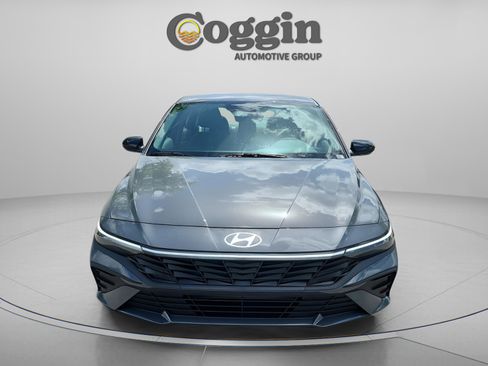 New 2026 Hyundai Elantra Sport image 8