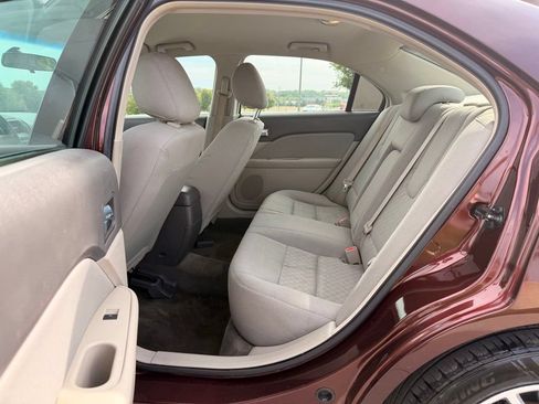 Used 2012 Ford Fusion S FWD image 5