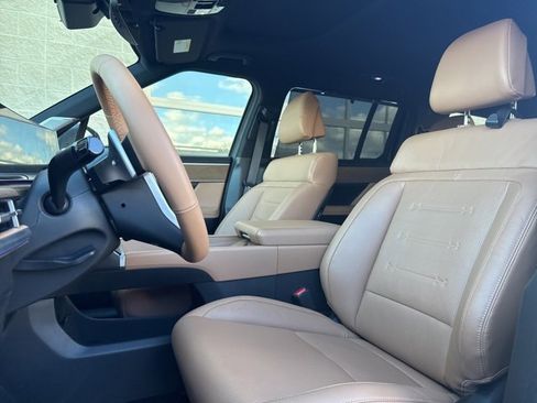 Used 2025 Hyundai Santa Fe Limited image 19